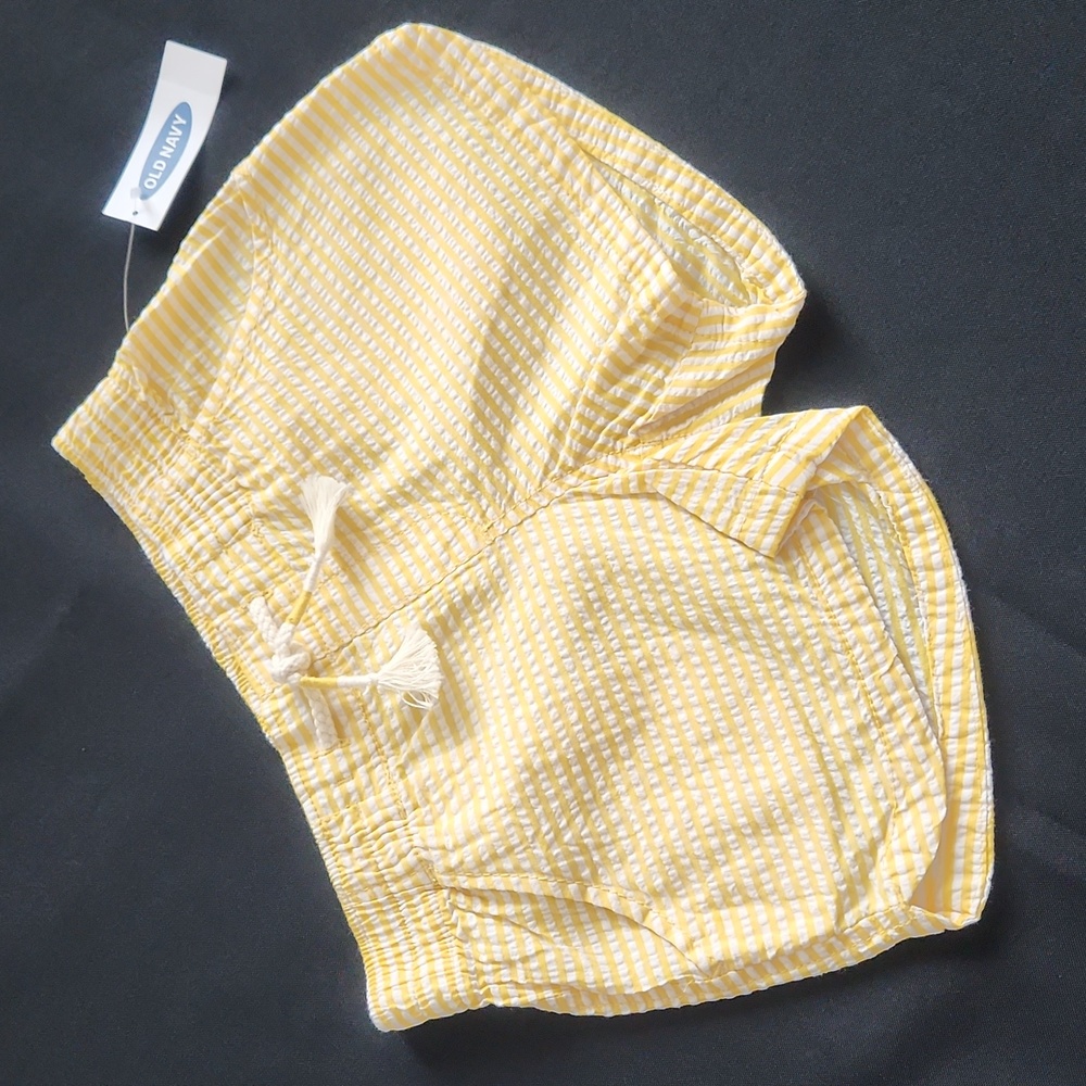 Old Navy Shorts NWT